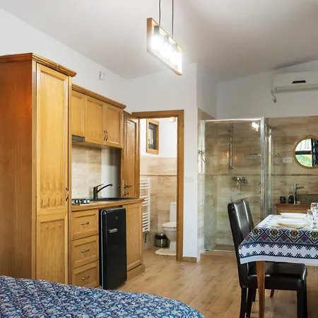 Holiday home Casuta Din Valea Iepii Holbav